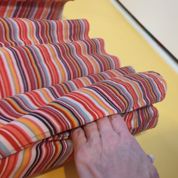 NWT RILEY & JAMES - Picture 6 of 8